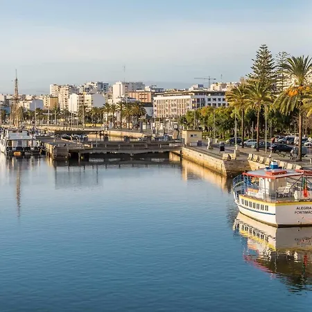 T1 Club Mar Piscina E Por Do Sol