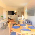 Apartment T1 Club Mar Piscina E Por Do Sol
